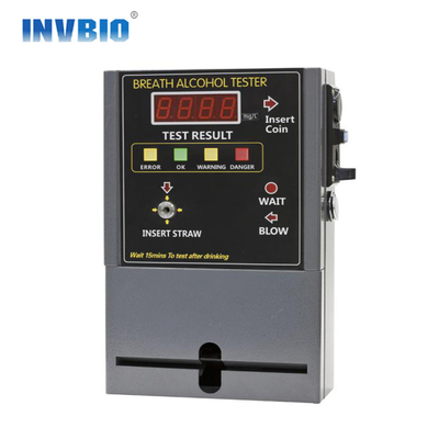 บาร์สถานที่สาธารณะแบบหยอดเหรียญ Breathalyzer เครื่องทดสอบแอลกอฮอล์พร้อมสัญญาณเตือนภัย